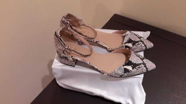 Sandales Aldo noir blanc