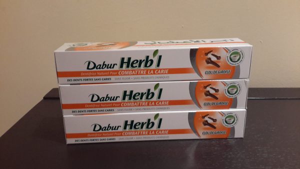 Pate dentifrice Dabur cloves
